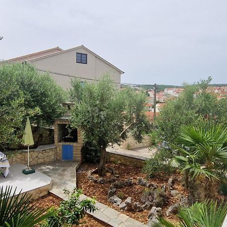 Apartamento Sunce Vrbnik Exterior foto