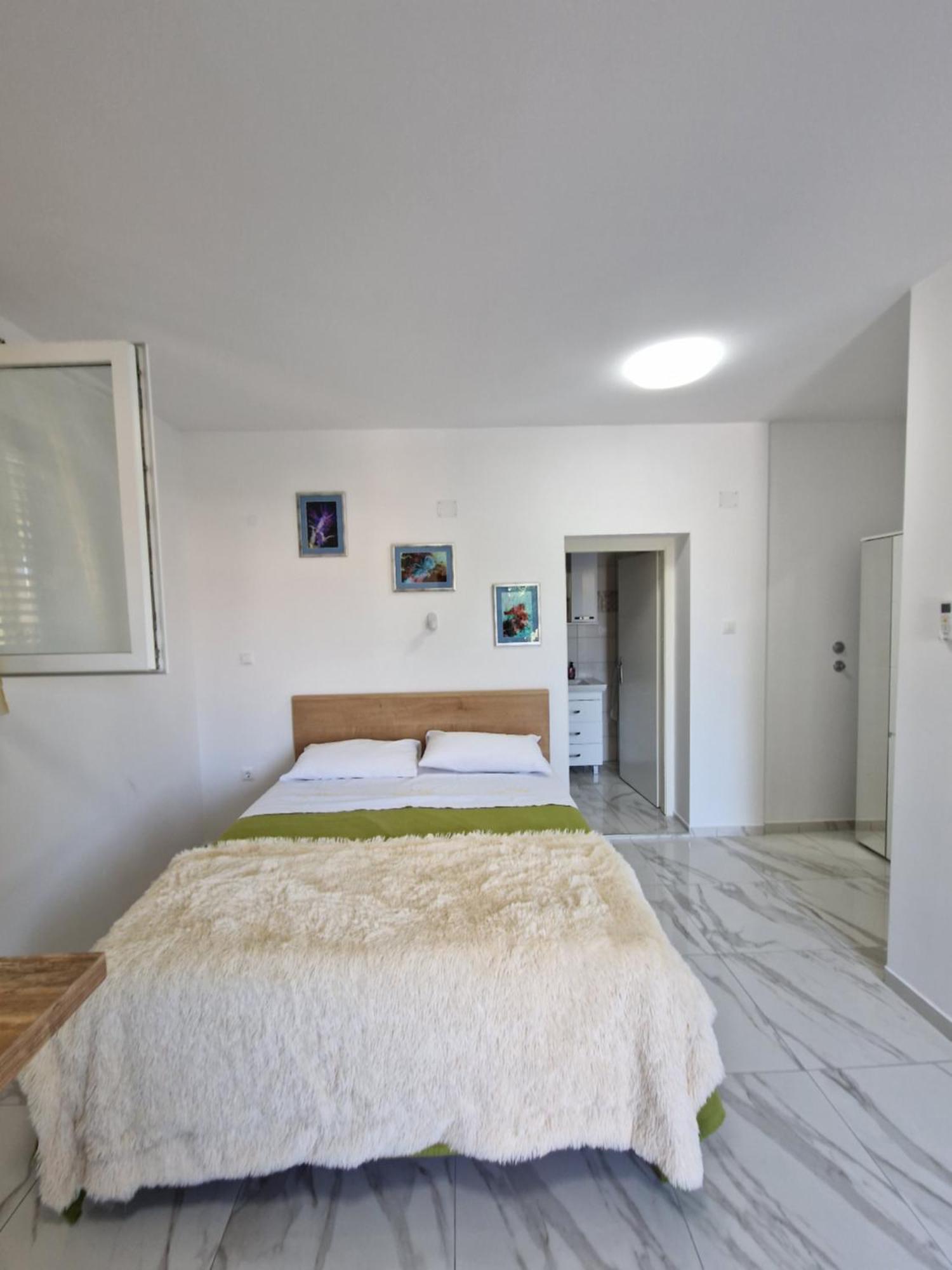 Apartamento Sunce Vrbnik Exterior foto